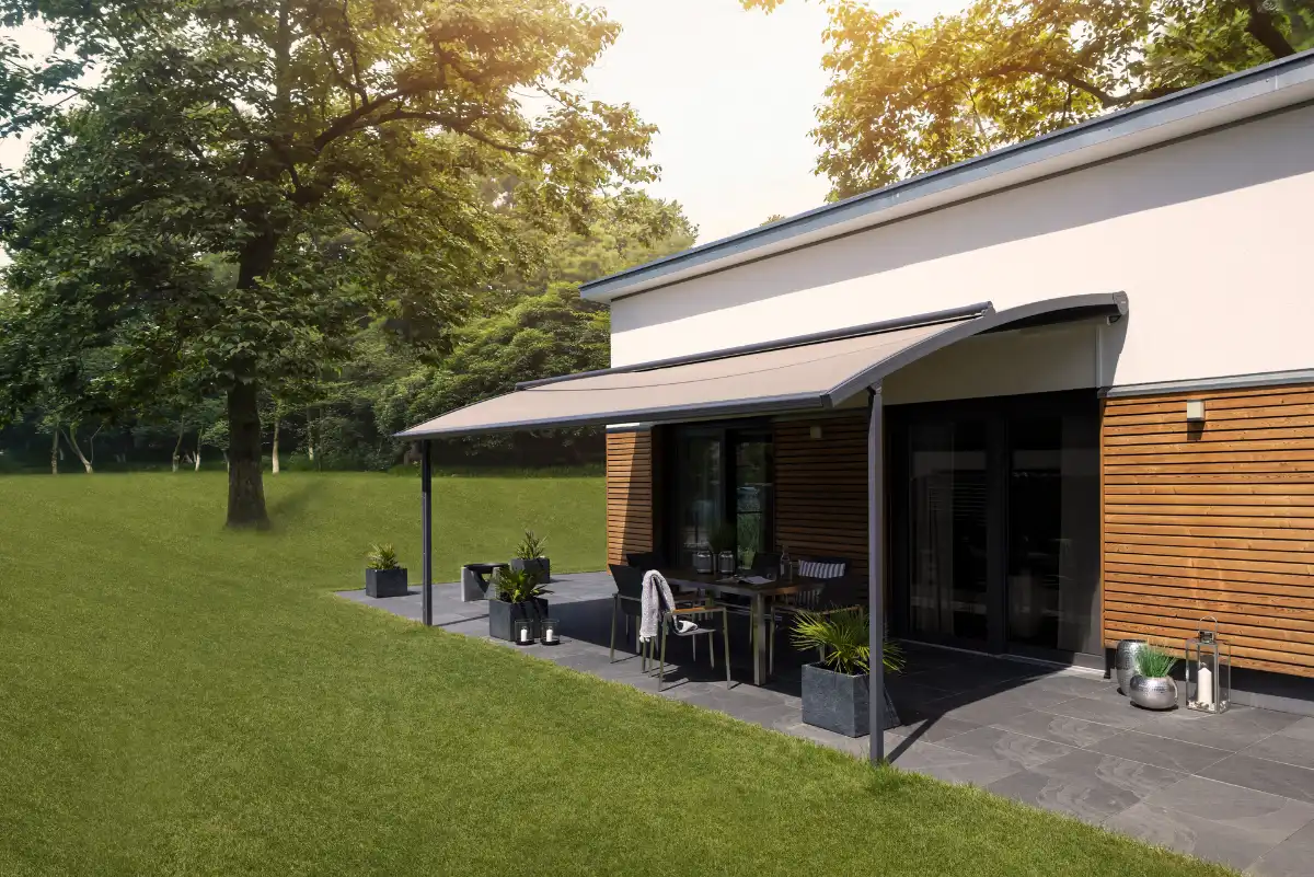 Elegante Pergola Markise für die Terrasse Moderne Terrassenüberdachung mit Markise
